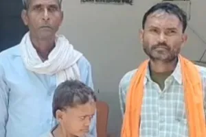 हरदोई में सोशल मीडिया बना उम्मीद की किरण: ननिहाल से लापता 15 वर्षीय किशोर पुलिस के पास मिला, परिवार से हुआ मिलन