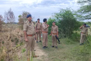 Kannauj Encounter: सौरिख में पुलिस-बदमाश मुठभेड़, पैर में गोली लगने से एक घायल; 9 आरोपी और एक दर्जन से अधिक चोरी की बाइक बरामद
