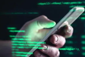 Sitapur Cyber Fraud: नोएडा से उत्तराखंड तक फैला ऑनलाइन ठगी का नेटवर्क, सीतापुर के खातों में पहुंचा लाखों का पैसा, 6 हिरासत में