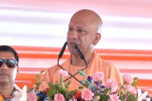 सहारनपुर में विपक्ष पर बरसे CM Yogi : पिछली सरकारों के पास पैसा था, विकास की सोच नहीं, अब बदल रही यूपी की तस्वीर