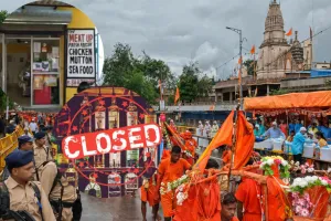 Kanwar Yatra 2026: यूपी के 7 जिलों में शराब और मीट की दुकानें रहेंगी बंद, कई जगह प्याज-लहसुन पर भी रोक