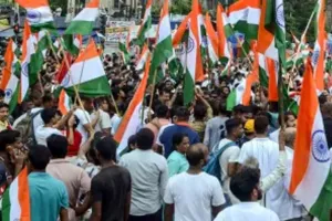 Sambhal News : 'हर घर तिरंगा' अभियान के तहत भाजपा की विशाल तिरंगा यात्रा, मंत्री गुलाब देवी ने की शिरकत