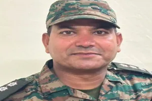 सुलतानपुर के लाल ने बढ़ाया जिले का मान, सेना में शानदार सेवा पर राजेश पांडेय बने कैप्टन; गांव में खुशी की लहर