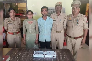 Moradabad News : 'लुटेरी दुल्हन' शादी के 6 दिन बाद ससुराल वालों को नशीली चाय पिलाकर प्रेमी संग फरार, अब गिरफ्तार