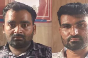 Badaun News : एंटी करप्शन ने बदायूं में काश्तकार से 12 हजार की घूस लेते दो विद्युतकर्मी पकड़े 