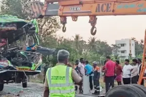 भिंड में मजदूरों से भरी पिकअप की डंपर से टक्कर, 8 की मौत; 25 घायल, CM योगी ने किया मुआवजे का ऐलान