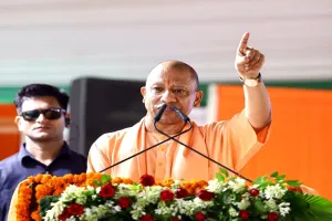 Ambedkar Nagar News : गोविंद साहब से CM योगी का विपक्ष पर प्रहार, कहा- यूपी अब दंगा और माफिया मुक्त