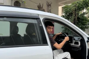फर्स्ट राइड:स्टीयरिंग से दोस्ती