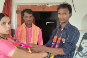 21 साल पहले जिससे किया था प्रेम विवाह, उसी पत्नी की प्रेमी से करा दी शादी! संतकबीरनगर की कहानी ने गांव में मचाई हलचल