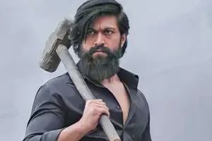 ‘टॉक्सिक’ की एडवांस बुकिंग में यश का जलवा 