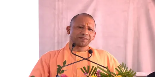 योगी सरकार में मजबूत हुआ यूपी का बाल सुरक्षा तंत्र : 1098 चाइल्ड हेल्पलाइन से मिली 2.31 लाख से अधिक बच्चों को सहायता 