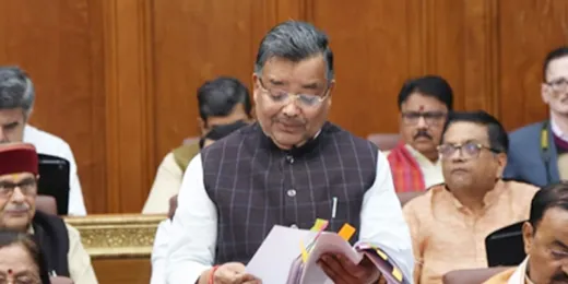 यूपी बजट सत्र : विधान परिषद में गंगा क्रूज पर घमासान, मंत्री बोले- पारदर्शिता से कोई समझौता नहीं