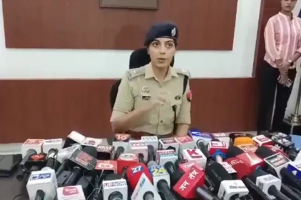 <span class="t-red">शर्मनाक :</span> Google Drive पर चचेरी बहनों समेत 15 बच्चियों के आपत्तिजनक वीडियो अपलोड, NCRP की गुमनाम सूचना से कानपुर में आरोपी गिरफ्तार