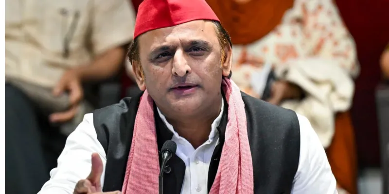 अगर मुख्यमंत्री स्थिति संभाल नहीं पा रहे हैं, तो उन्हें पद से इस्तीफा दे देना चाहिए : अखिलेश यादव