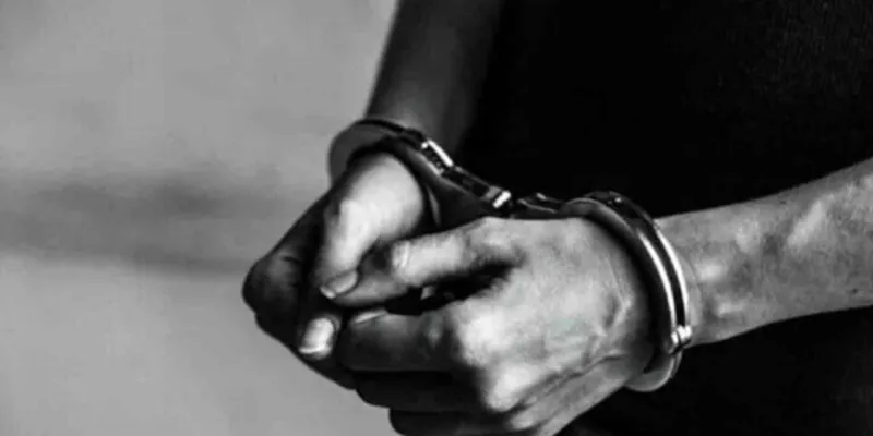 इस IPS अधिकारी को पुलिस ने किया गिरफ्तार, विशेष टीम कर रही है जांच