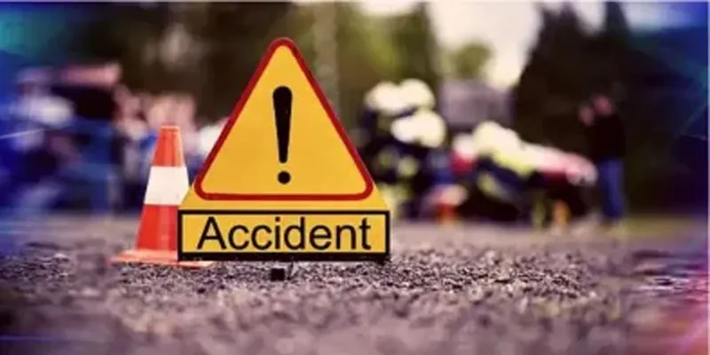 नैनीताल में बड़ा हादसा : गैठिया में पर्यटक वाहन 250 मीटर गहरी खाई में गिरा, उन्नाव के 2 लोगों की मौत, 2 घायल 