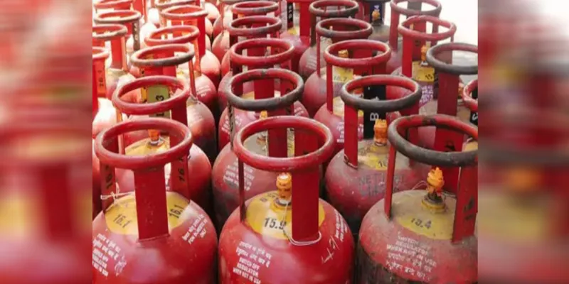 Uttrakhand: सरोवर नगरी में LPG की किल्लत बरकरार, 116 सिलेंडर किए वितरित 