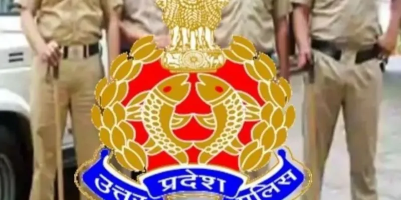 लखनऊ पुलिस ने लोकभवन के सामने महिला के आत्‍मदाह के प्रयास को किया नाकाम 