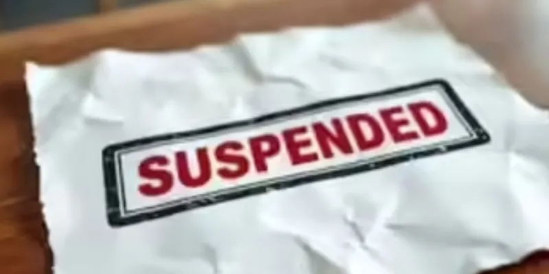 एटा में तैनात सीडीओ निलंबित:  आंगनबाड़ी से रिश्वत मांगने का आरोप, मामले की जांच के निर्देश 