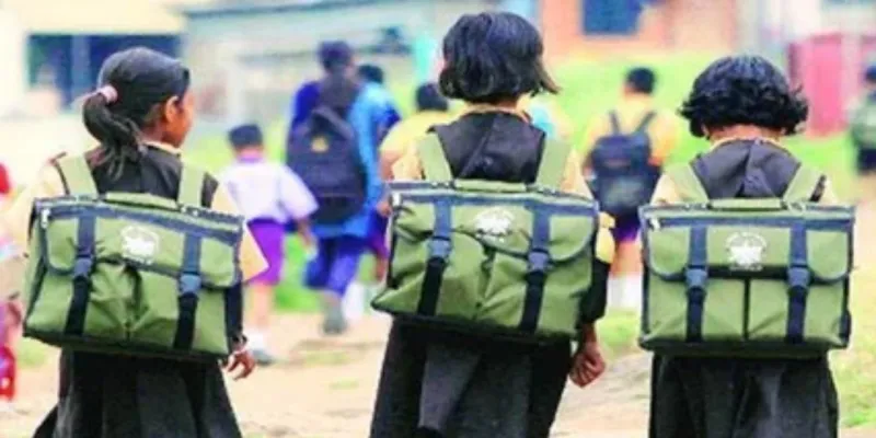  भविष्य की तकनीक से जुड़ेगें स्कूली बच्चे:  प्रोजेक्ट प्रवीण’ में एआई की एंट्री, दो लाख छात्रों को मिलेगा प्रशिक्षण