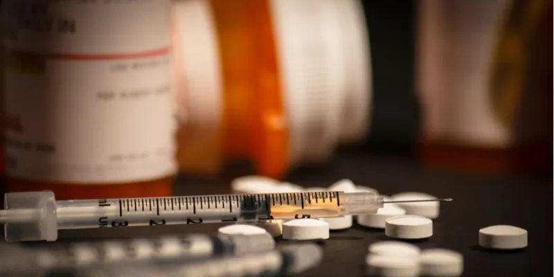 Uttrakhand: मानसिक व शारीरिक रूप से जॉम्बी बना रहा केमिकल्स कॉकटेल