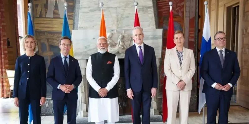 PM Modi in Norway : पीएम मोदी ने नार्डिक देशों के नेताओं के साथ की बैठक... स्वच्छ ऊर्जा और व्यापार पर की चर्चा