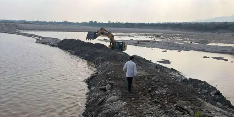 Uttrakhand: मानसून से पहले नदियों का चैनलाइजेशन, छह लाख घन मीटर मलबा हटाया