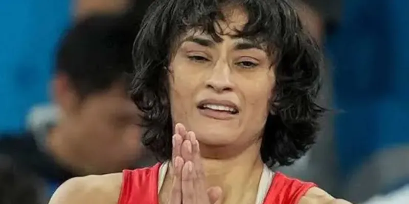 रेसलर विनेश फोगाट का टूटा एशियन गेम्स में मैडल का सपना,  सेमीफाइनल में युवा पहलवान मीनाक्षी ने दी करारी शिकस्त