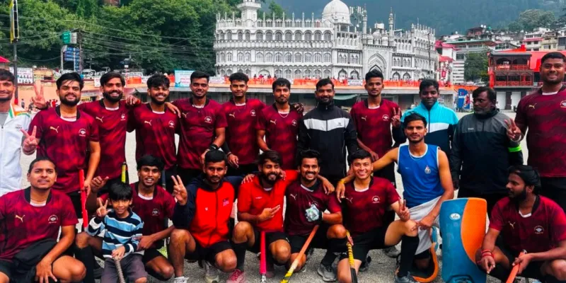 नैनीताल में डायमंड पूरनपुर का जलवा: तीन मैच जीतकर किया क्वालीफाई, पीलीभीत एसोसिएशन ने दी बधाई