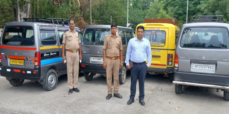 Bareilly News : 29 स्कूली वाहनों के चालान, 14 सीज