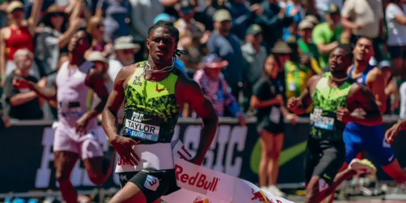 Prefontaine Classic 2026 में टेट टेलर का जलवा, 200 मीटर दौड़ जीतकर ओलंपिक चैंपियन तेबोगो को छोड़ा पीछे
