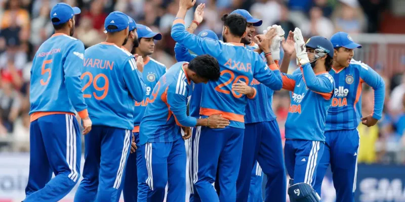 IND vs ENG 3rd T20: हार के बाद बदलेगी टीम इंडिया? रवि बिश्नोई की छुट्टी तय, इस तेज गेंदबाज को मिल सकता है मौका