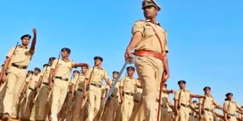 बिहार सिपाही भर्ती पेपर लीक कांड : पुलिस के हत्थे चढ़ा फरार सिपाही जन्मेजय, भोजपुर से हुआ गिरफ्तार