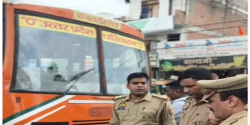 Kanpur News : सड़क पार कर रहे बुजुर्ग को रोडवेज बस ने रौंदा, मौके पर मौत; बस छोड़कर चालक फरार