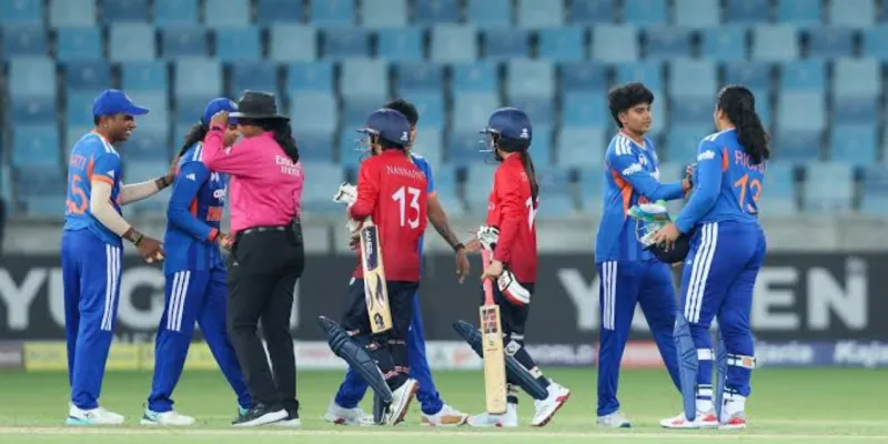 India vs Thailand: विमेंस टी20 एशिया कप में भारत का बड़ा रिकॉर्ड, पावरप्ले में पहली बार रचा ये इतिहास