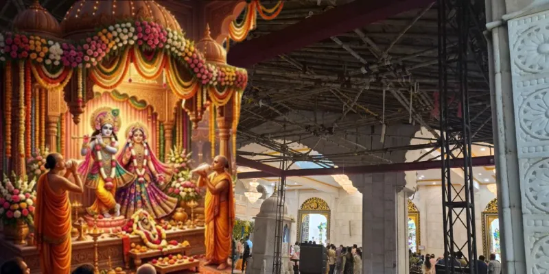रत्नजड़ित पोशाक, विदेशी फूल और VR शो... कानपुर में गूंजेगा ‘नंद के आनंद भयो’, इस्कॉन में तीन दिन चलेगा भव्य जन्माष्टमी महोत्सव