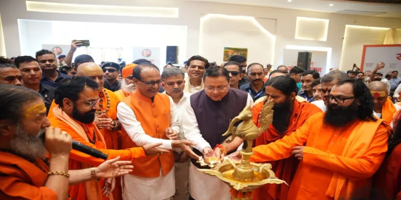हरिद्वार में ‘एक राष्ट्र-एक चुनाव’ पर संतों का महामंथन : शिवराज बोले- बार-बार चुनाव विकास में बाधक, जनजागरण करें संत 