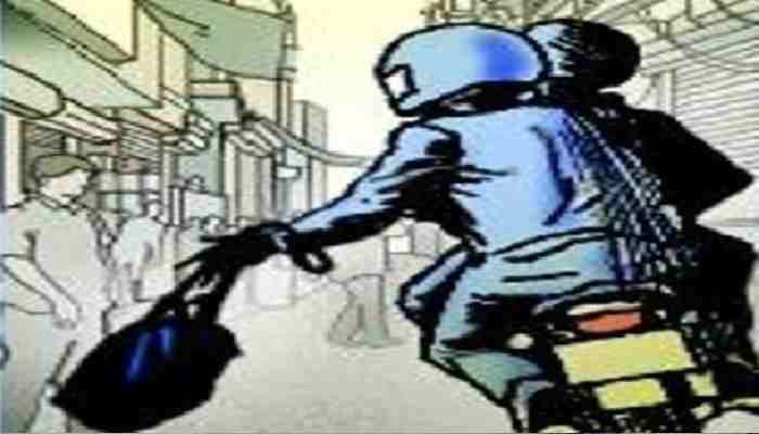 लखनऊ: नकली पुलिस कर्मियों ने बुजर्ग से की टप्पेबाजी, जांच जुटी पुलिस