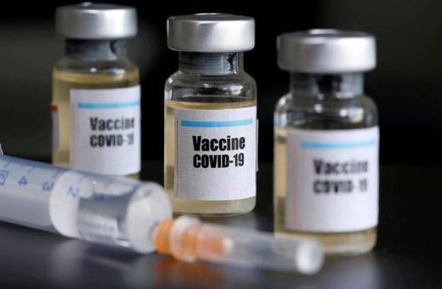 कोविड-19 वैक्सीन लगवाने पर मिलेगा Gift, जीत सकते हैं टीवी सेट, मोबाइल फोन और कम्बल