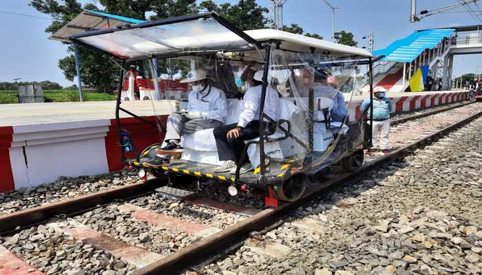 सीतापुर रेलखंड पर 120 की रफ्तार से दौड़ी ट्रेन, लाइन की क्षमता को रेल संरक्षा आयुक्त ने परखा