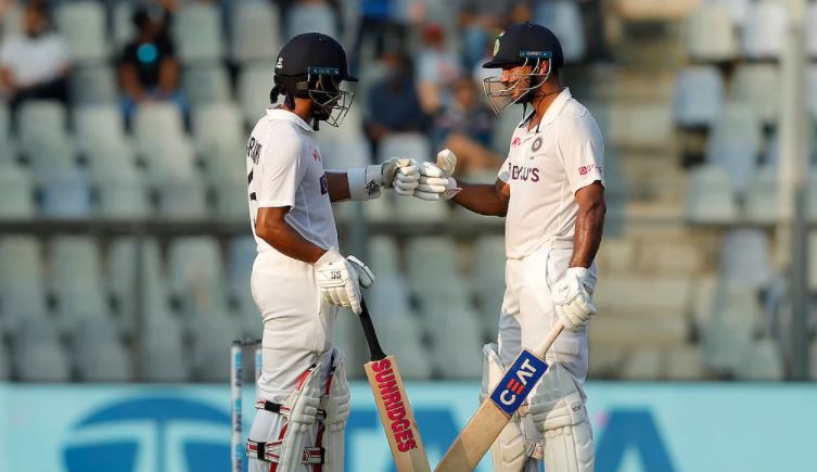 IND vs NZ 2nd Test: न्यूजीलैंड की पहली पारी 62 रन पर सिमटी, भारत को मिली 263 की बढ़त