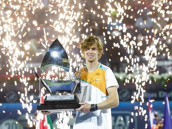 रूसी टेनिस खिलाड़ी आंद्रे रूबलेव ने जीता दुबई टेनिस चैंपियनशिप का खिताब