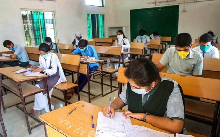दिल्ली में 9वीं से 12वीं कक्षा के छात्रों के लिए फिर से खुले स्कूल