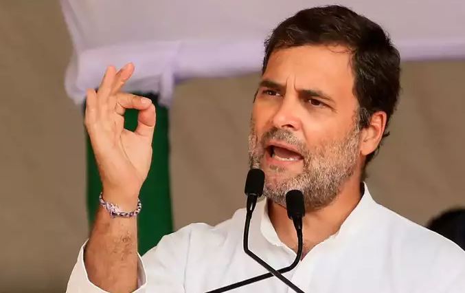 UP Elections 2022: राहुल गांधी ने वीडियो शेयर कर BJP पर साधा निशाना, कहा- हिंदुत्ववादियों की राजनीति यानि गुंडागर्दी…