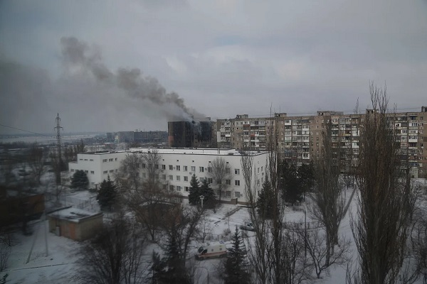 Russia-Ukraine War : यूक्रेन की राजधानी कीव तक पहुंची रूसी सेना, शहरों पर तेज की बमबारी