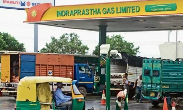 दिल्ली में बढ़ गए CNG और PNG के दाम, कांग्रेस प्रवक्ता सुरजेवाला बोले- मोदी सरकार में होती है ‘महंगाई वाली मॉर्निंग’