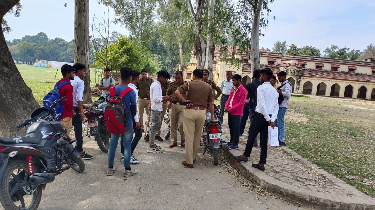 पीलीभीत: ड्रमंड कॉलेज में बाहरी युवकों ने छात्र को पीटा