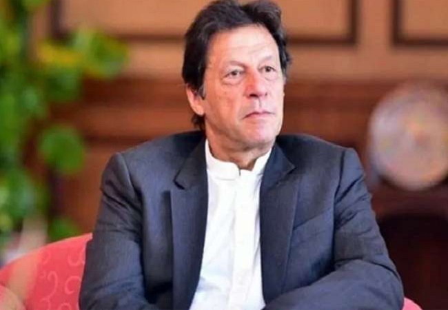 Pakistan Political Crisis : अविश्वास प्रस्ताव खारिज होने के बाद इमरान खान ने की संसद भंग करने की सिफारिश, पीएम ने कहा- अब जनता नए चुनाव की तैयारी करे
