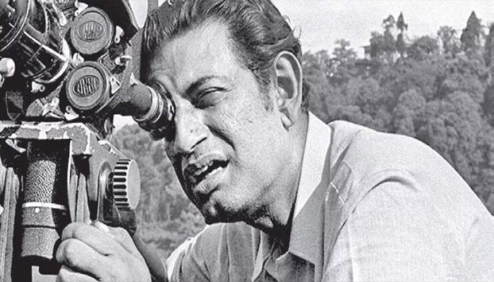 Death Anniversary: जानें भारतीय सिनेमा को अंतर्राष्ट्रीय स्तर पर विशिष्ठ पहचान दिलाने वाले सत्यजीत रे के बारे में…