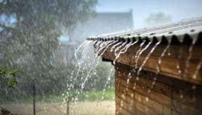 UP Weather Update: यूपी में बढ़ती गर्मी से जल्द मिलेगी राहत, इन जिलों में बारिश के आसार
